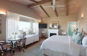 Chatham Suite bed | North County Encinitas Kate Stanton Inn